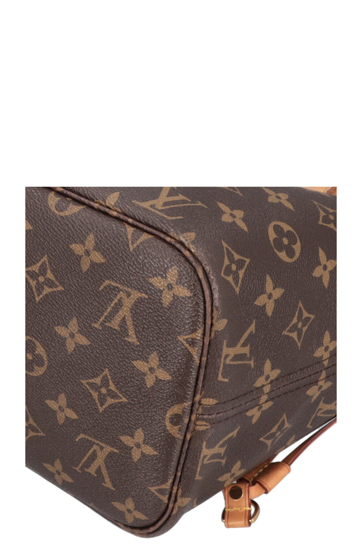 LOUIS VUITTON Neverfull MM Saint Tropez