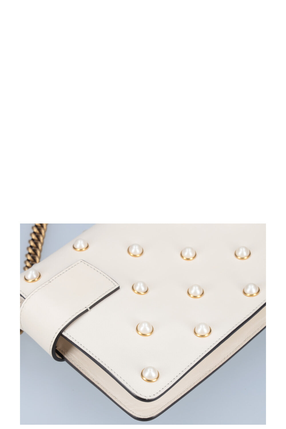 GUCCI Broadway Pearly Bee Bag White