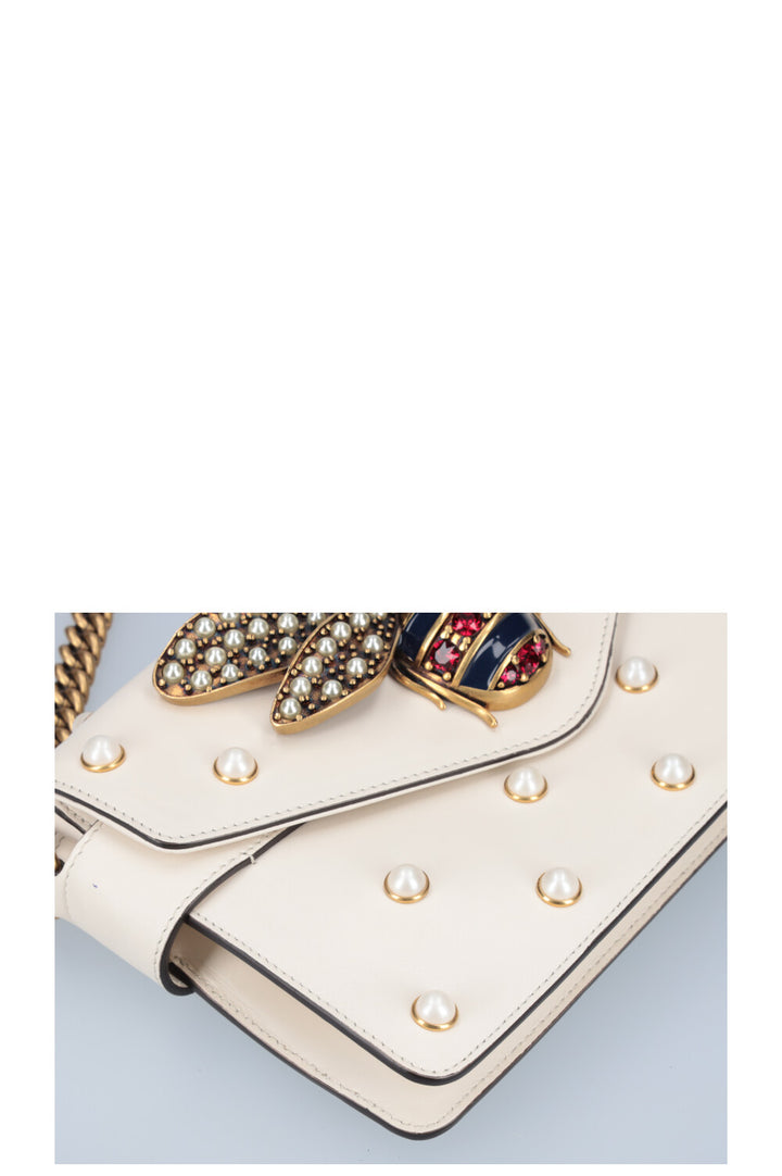 GUCCI Broadway Pearly Bee Bag White