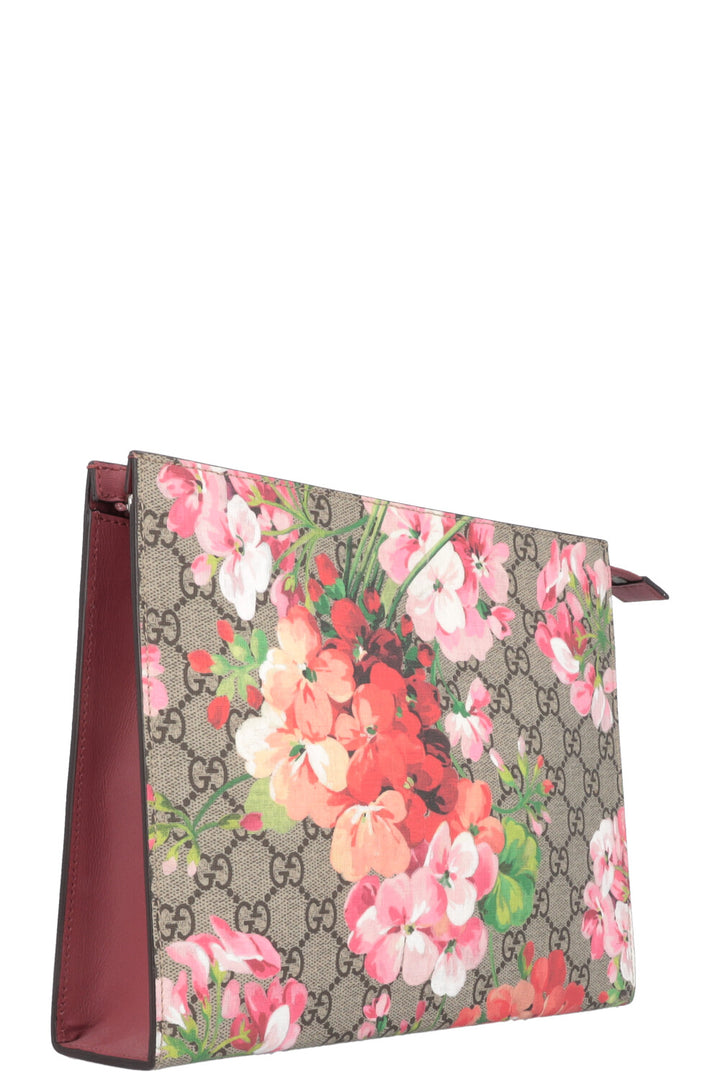GUCCI GG Supreme Blooms Large Pochette