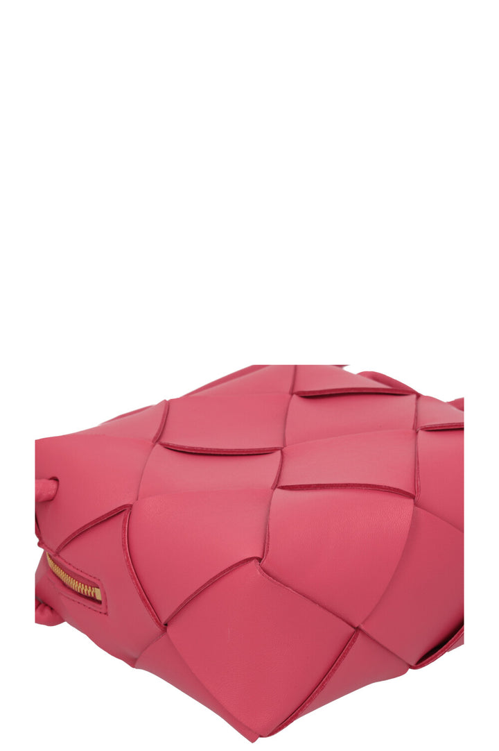 BOTTEGA VENETA Cassette Camera Bag Pink