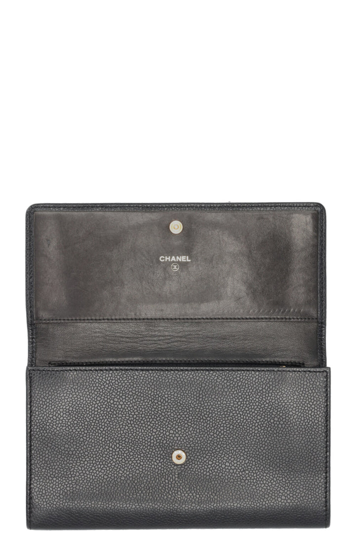 Portefeuille long CHANEL CC en cuir caviar noir
