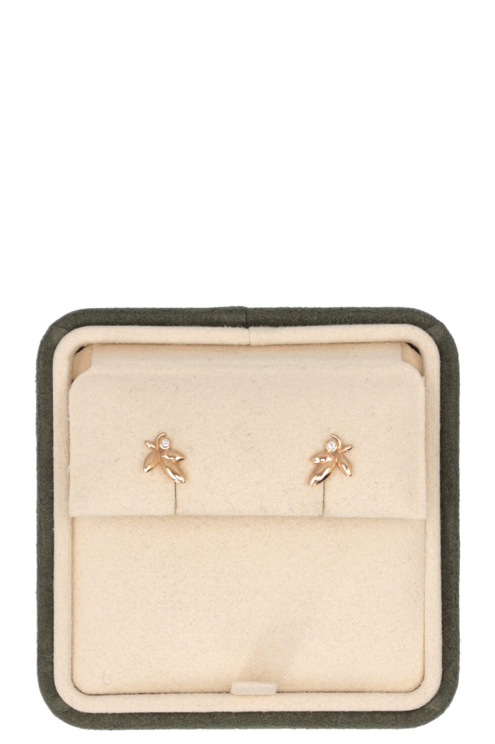 TIFFANY & CO. Paloma Picasso Olive Leaf Earrings 18k Yellow Gold