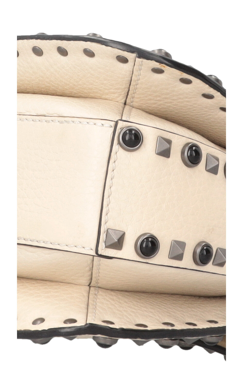 VALENTINO Rolling Rockstud Bag Leather Ivory