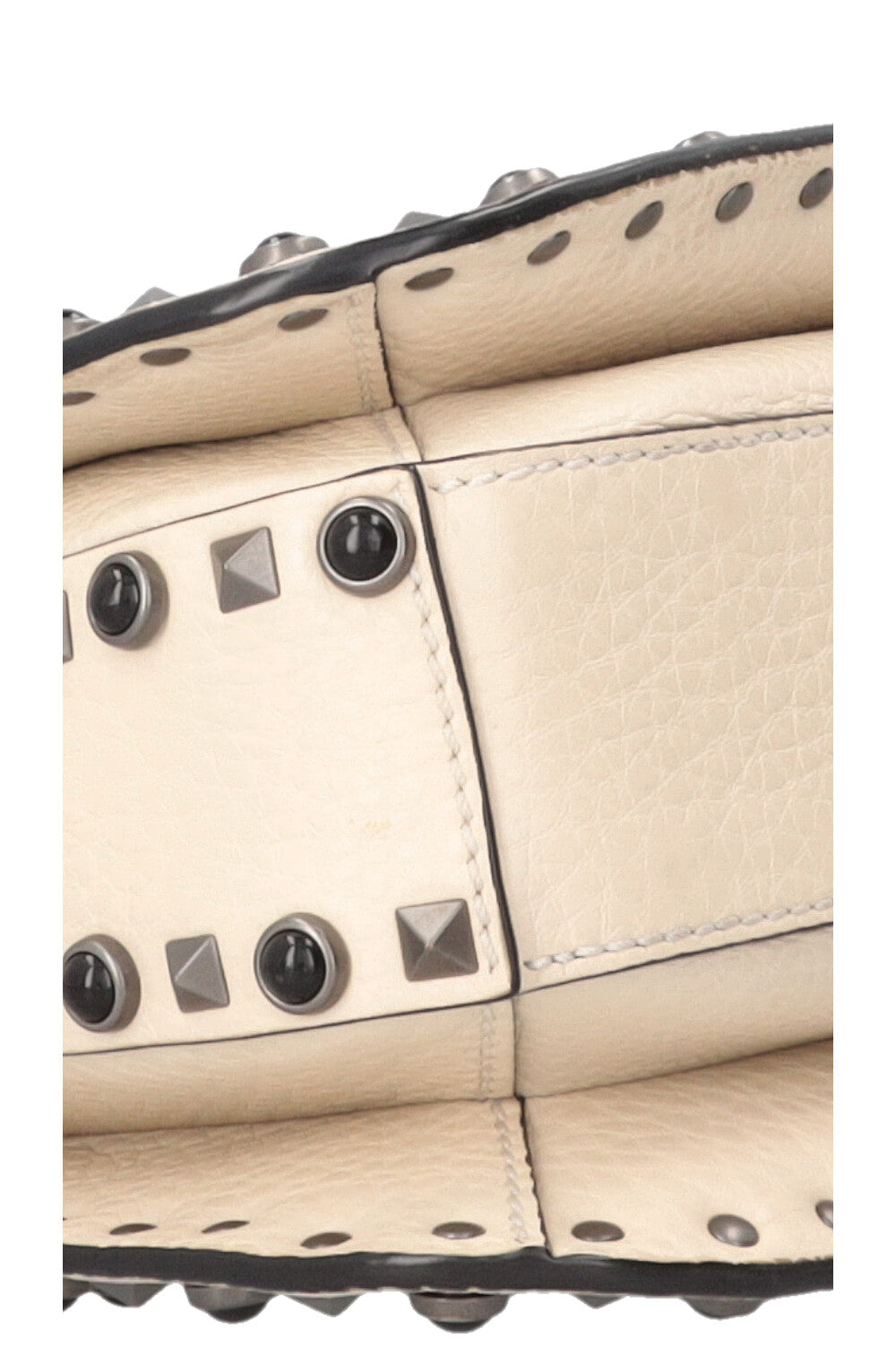 VALENTINO Rolling Rockstud Bag Leather Ivory