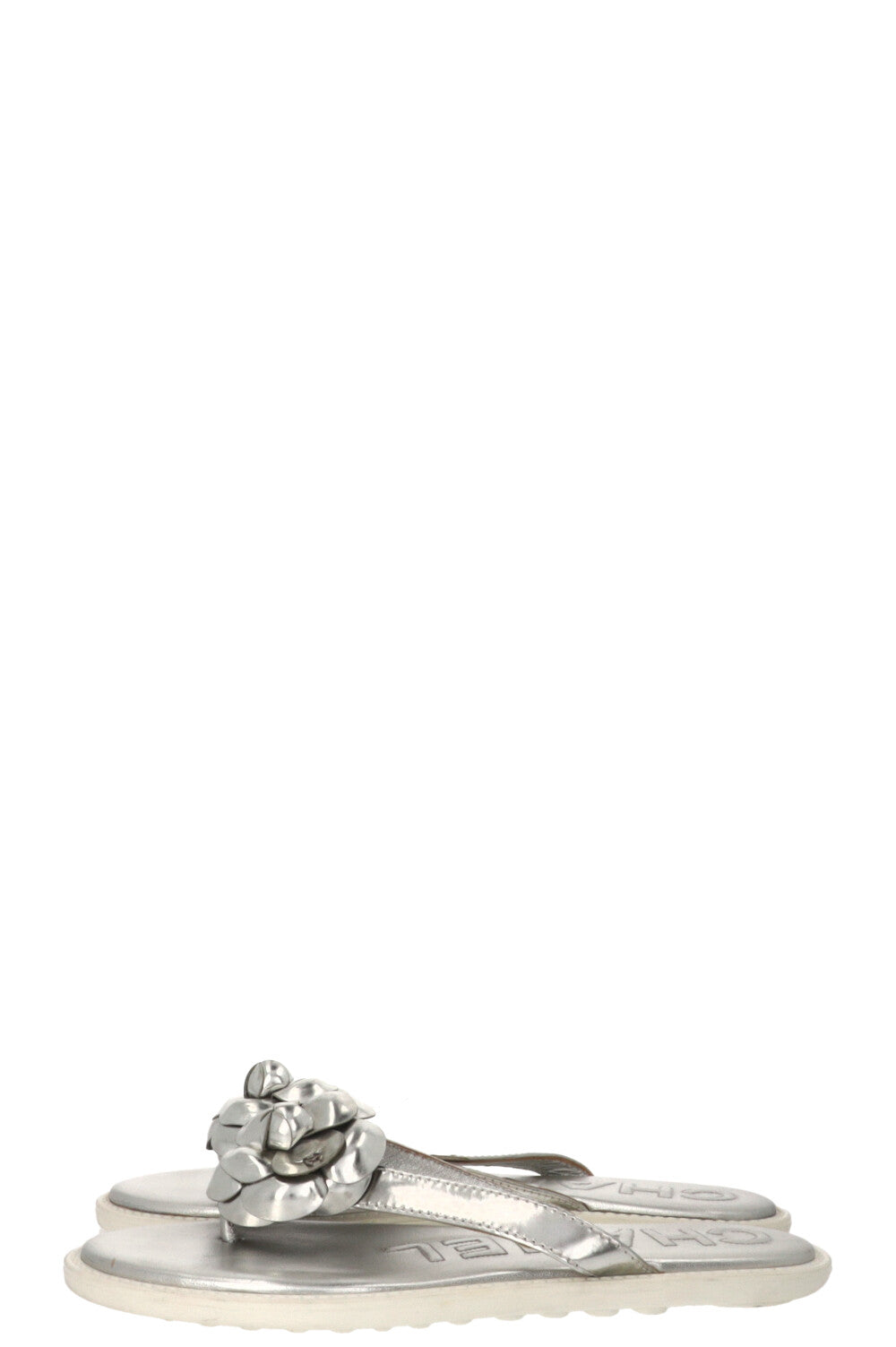 CHANEL Ballerines Camélia Argent