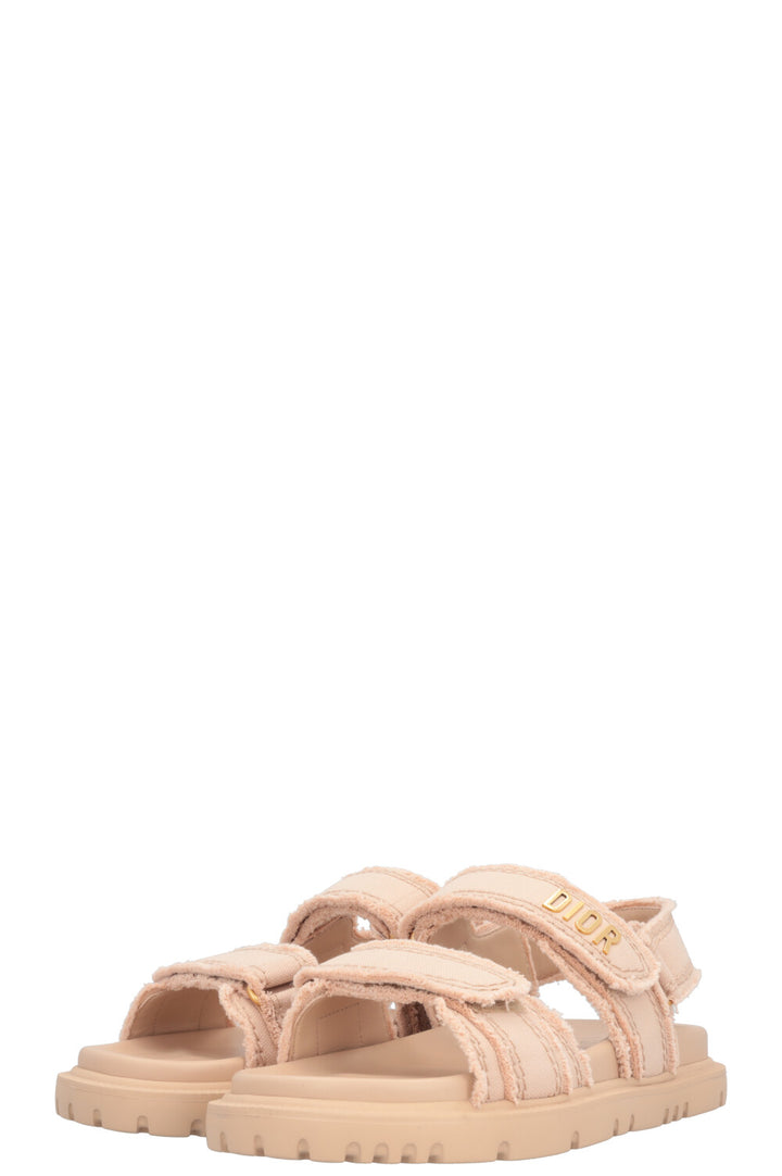 CHRISTIAN DIOR Dioract Flats Canvas Nude