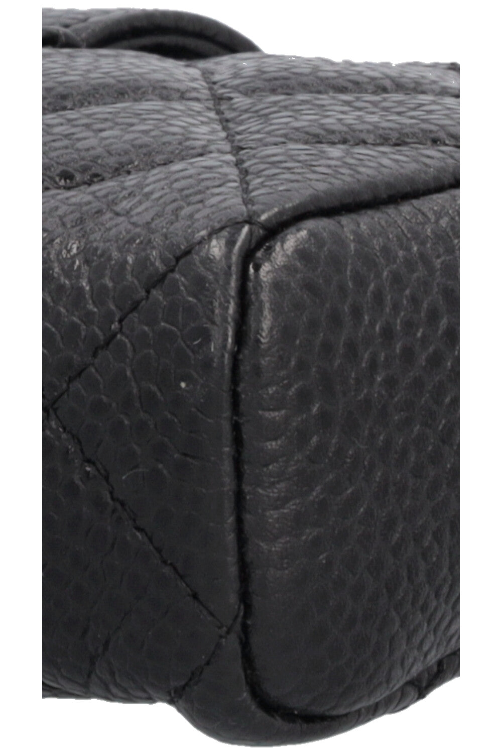 CHANEL Small Caviar Zip Pochette Black