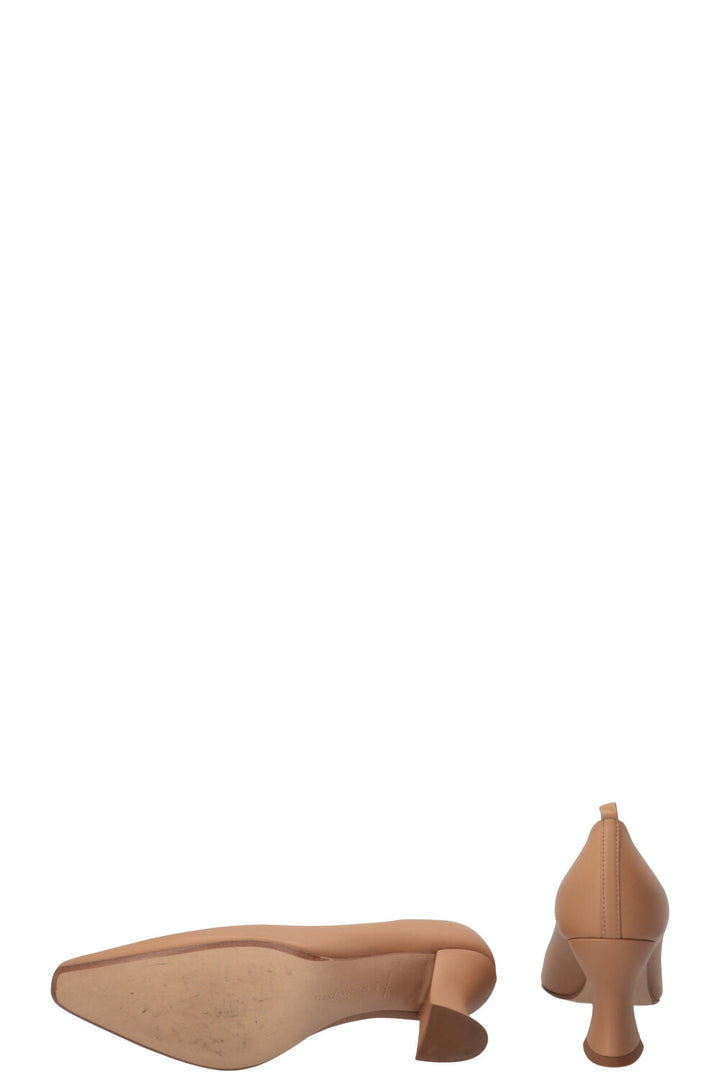 BOTTEGA VENETA Pumps Beige