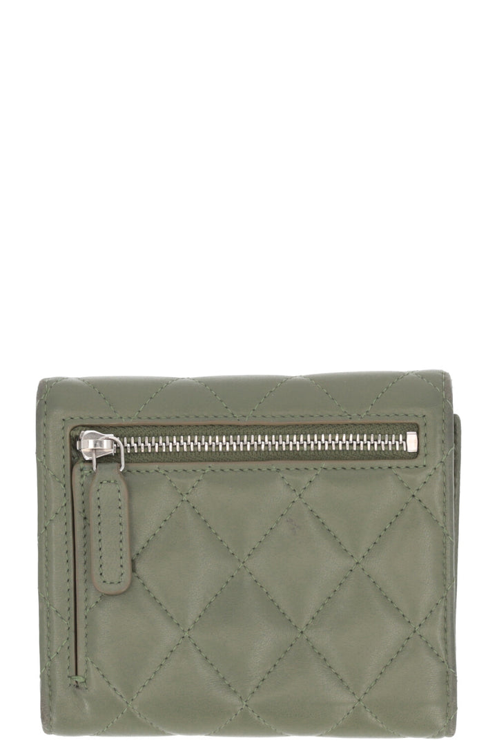 CHANEL Classic Wallet Leather Green