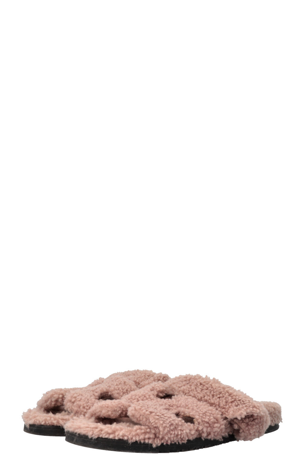 HERMÈS Chypre Shearling Flats Blush