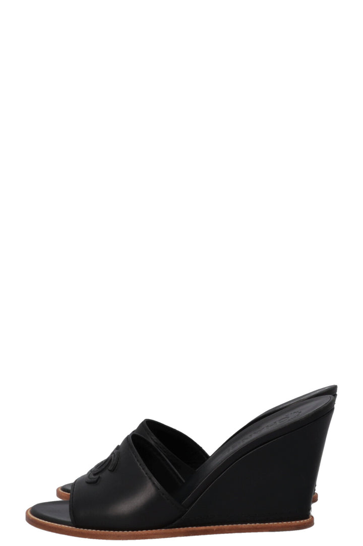 CHANEL CC Wedges Leather Black