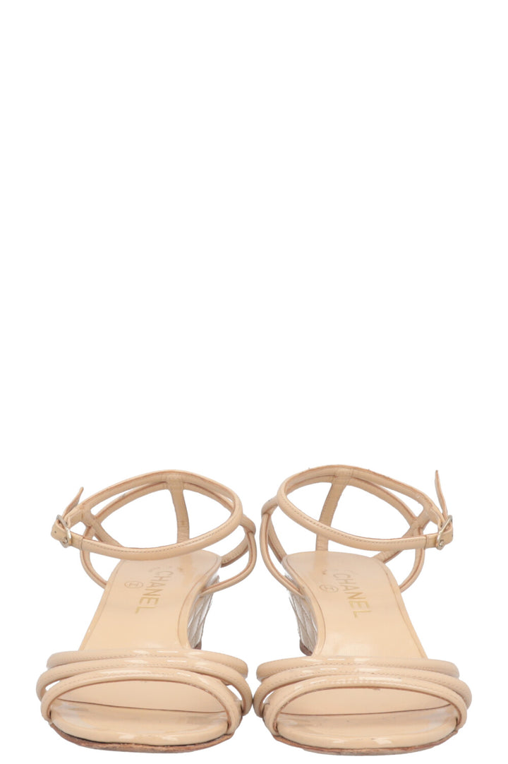 CHANEL Wedges Patent Nude