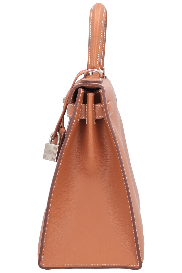 HERMÈS Kelly 28 Sellier Veau Madame Gold