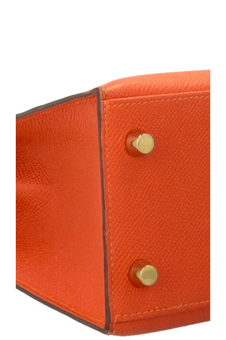 HERMÈS Kelly 25 Sellier Epsom Feu