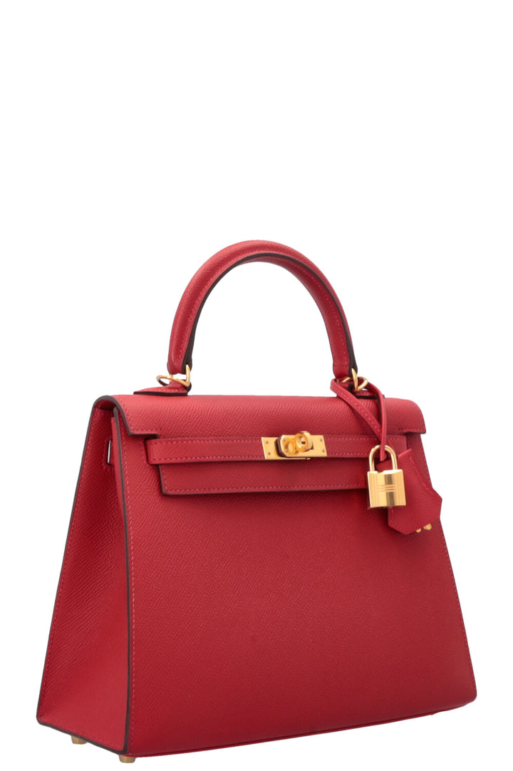 HERMÈS Kelly 25 Sellier Epsom Rouge Casaque