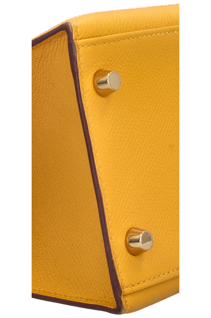 HERMÈS Kelly 28 Sellier Epsom Jaune Ambre