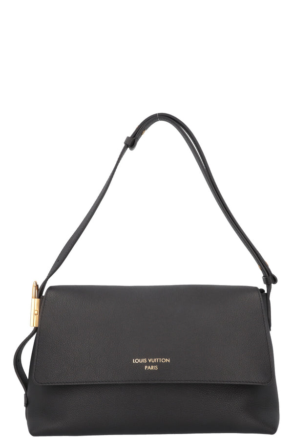 LOUIS VUITTON Low Key Messeger Bag Black
