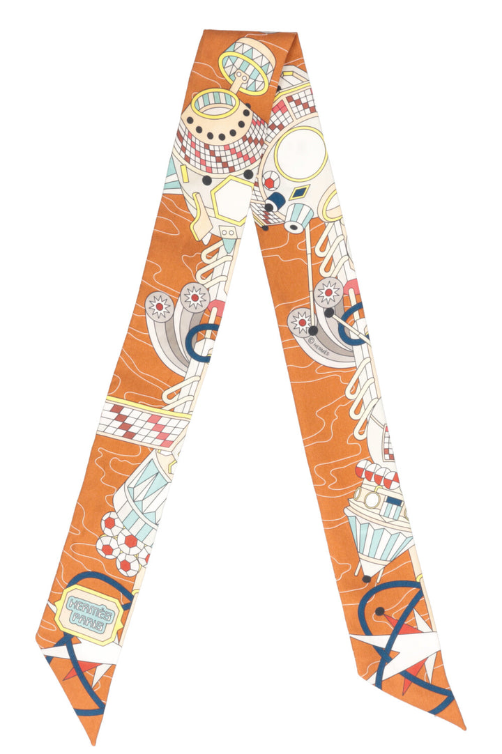 Twilly en soie marron Odyssey d'Hermès