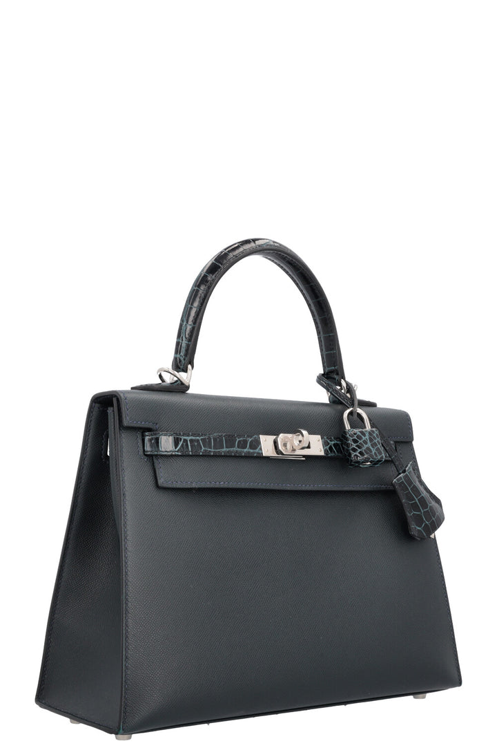 HERMÈS Kelly 25 Sellier Touch Vert Rousseau