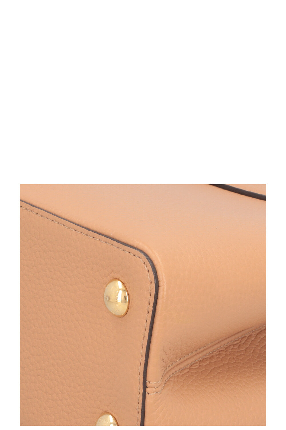 LOUIS VUITTON Capucines MM Caramel