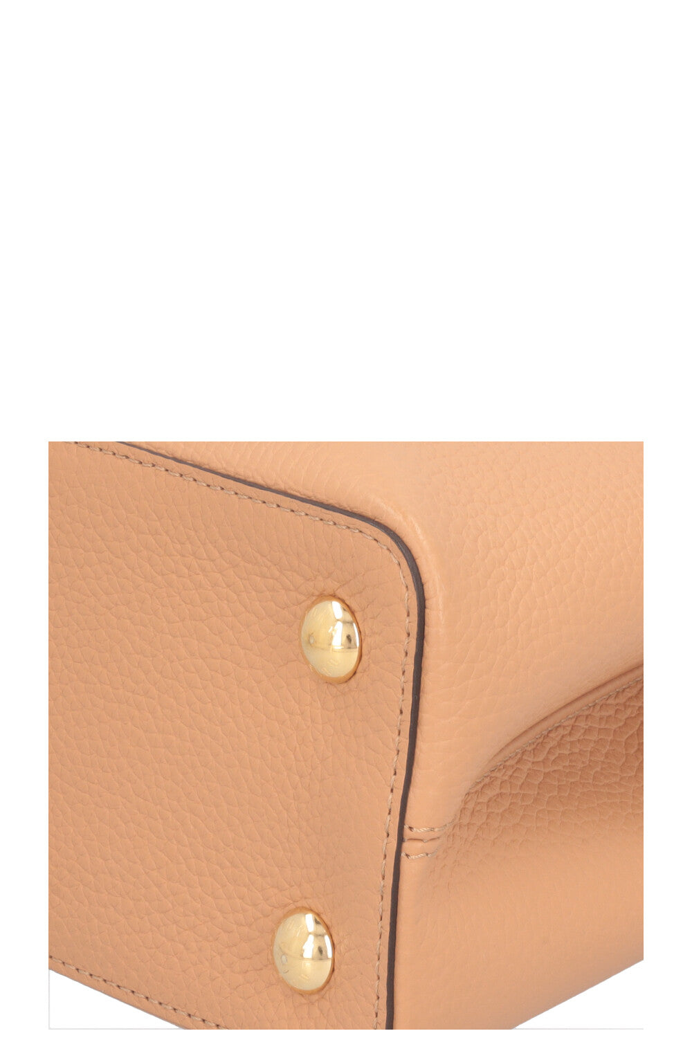 LOUIS VUITTON Capucines MM Caramel