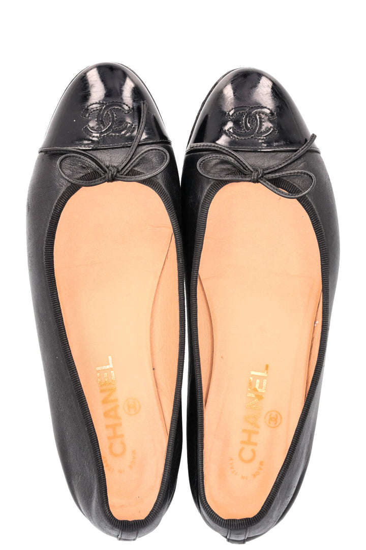 CHANEL Classic CC Ballet Flats Patent Black