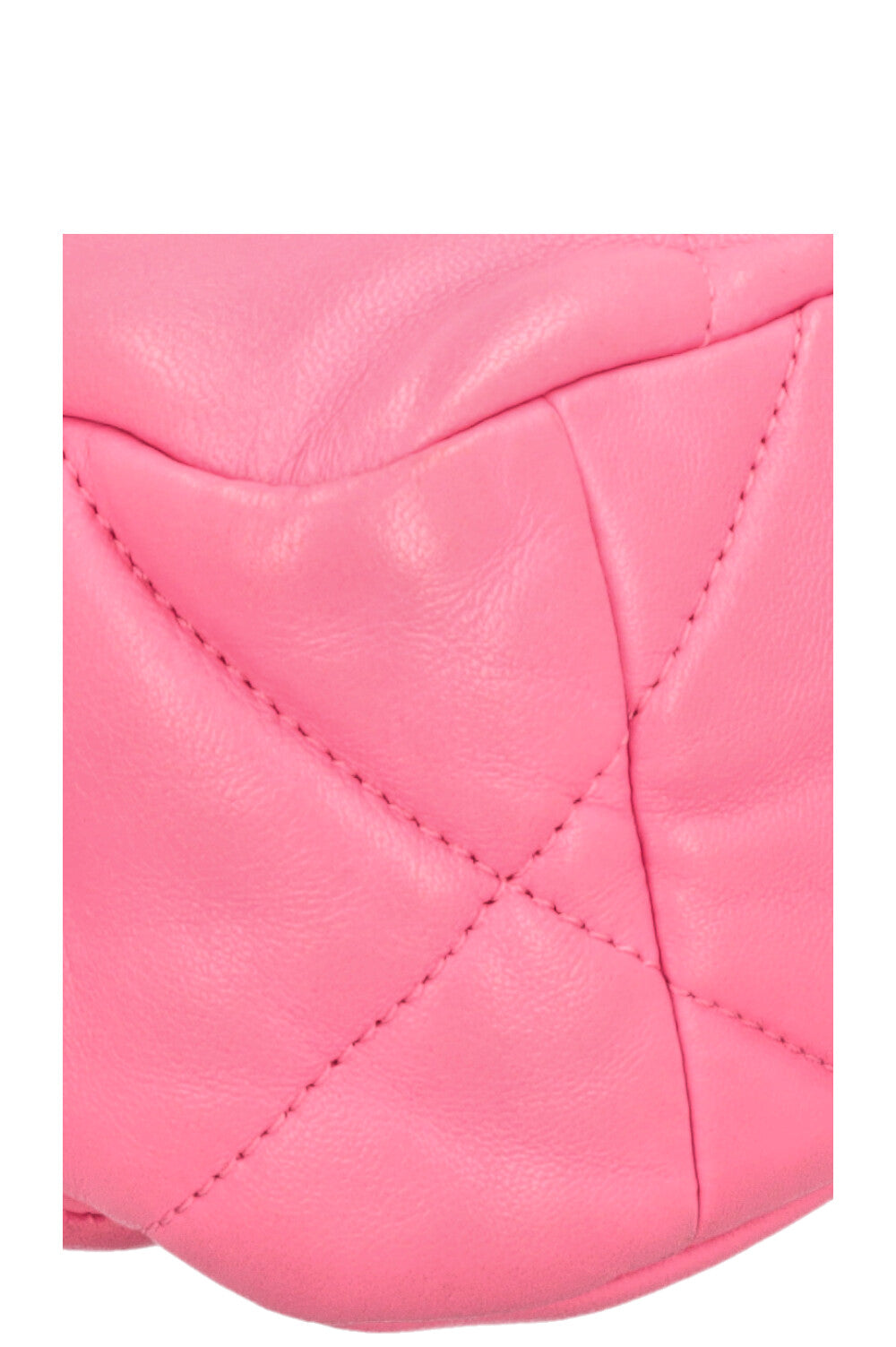 CHANEL 19 Small Bag Pink