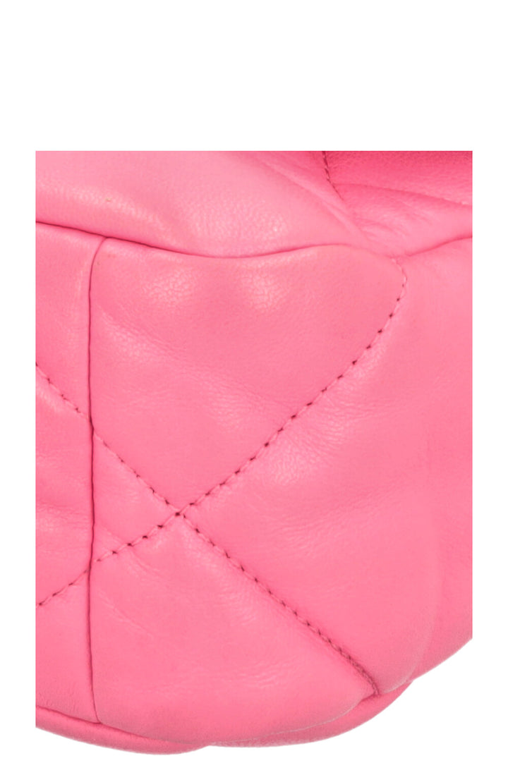 CHANEL 19 Small Bag Pink