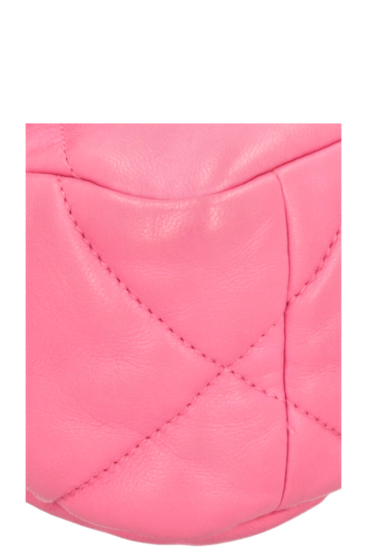 CHANEL 19 Small Bag Pink