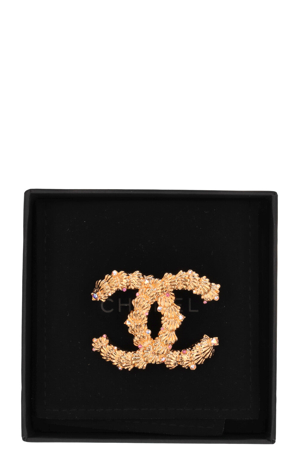 CHANEL Seashell CC Brooch Gold