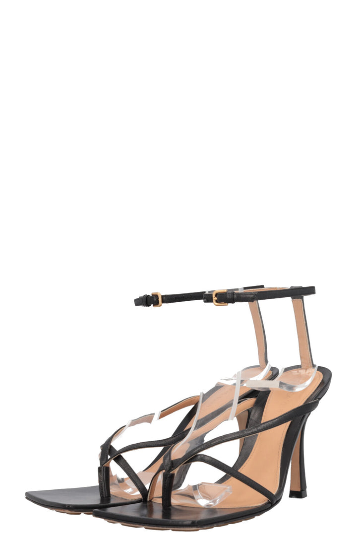 BOTTEGA VENETA Strappy Heels Black
