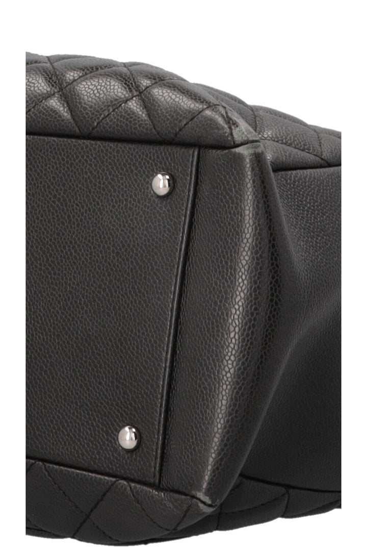 CHANEL GST Large Caviar Grey