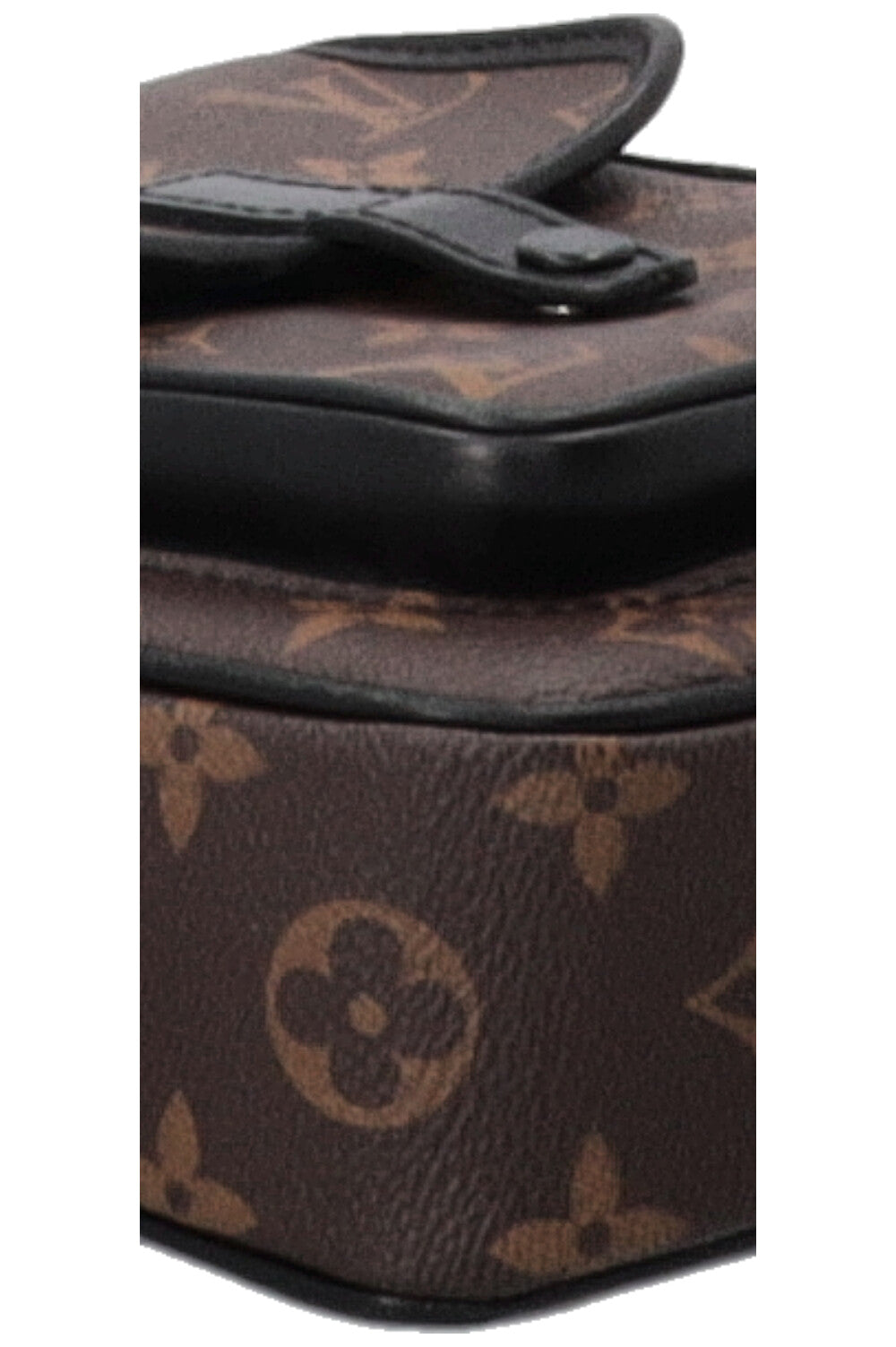 LOUIS VUITTON Christopher Wearable Wallet MNG Black