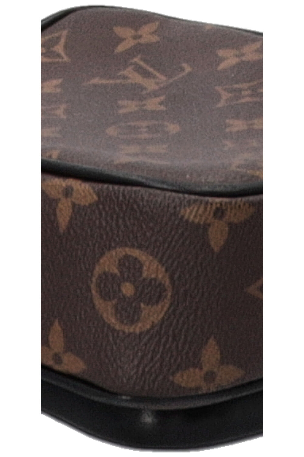 LOUIS VUITTON Christopher Wearable Wallet MNG Black