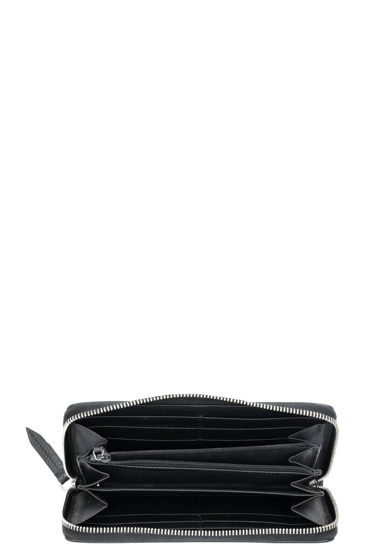 GUCCI Zip Around Wallet Bee GG Supreme