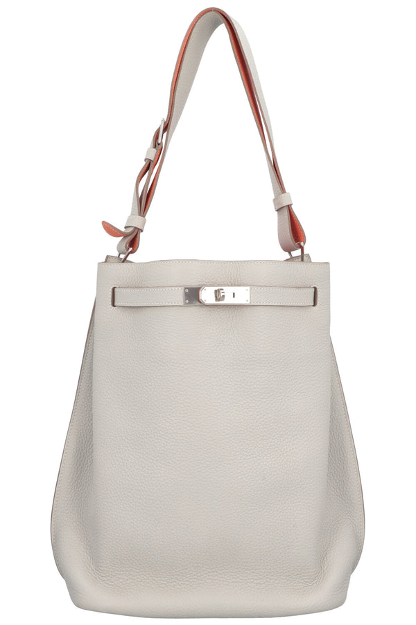HERMÈS So Kelly 26 Verso Clemence Gris Perle Crevette