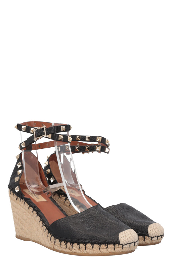 VALENTINO Rockstud Wedges Black