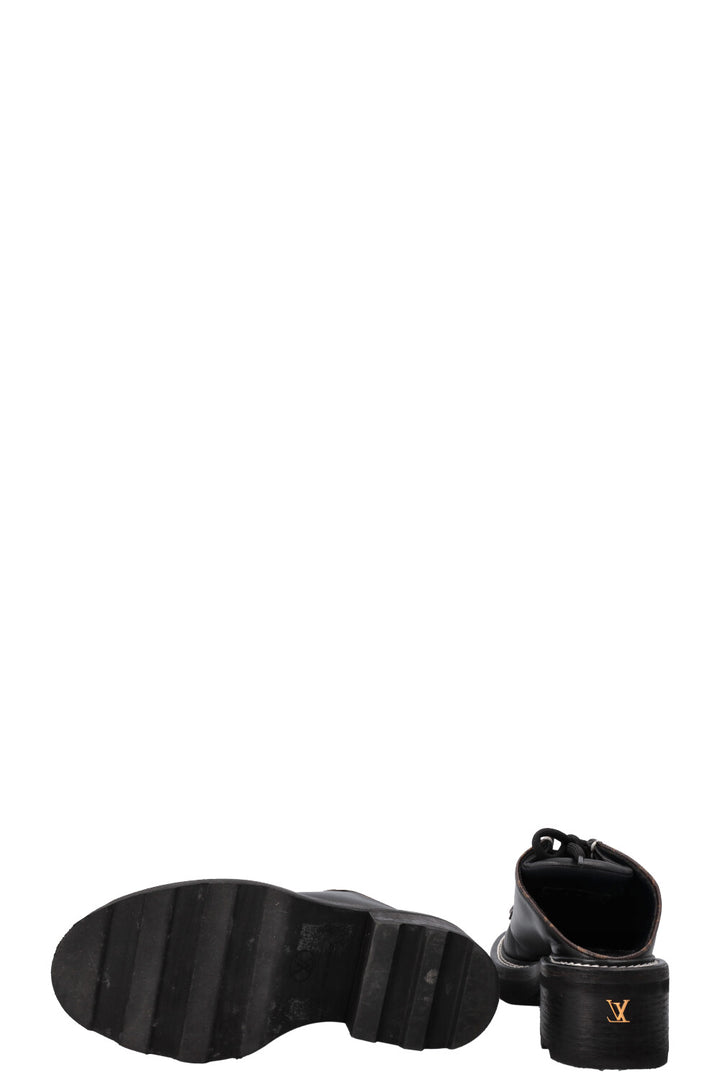 LOUIS VUITTON Mules Leather Black MNG