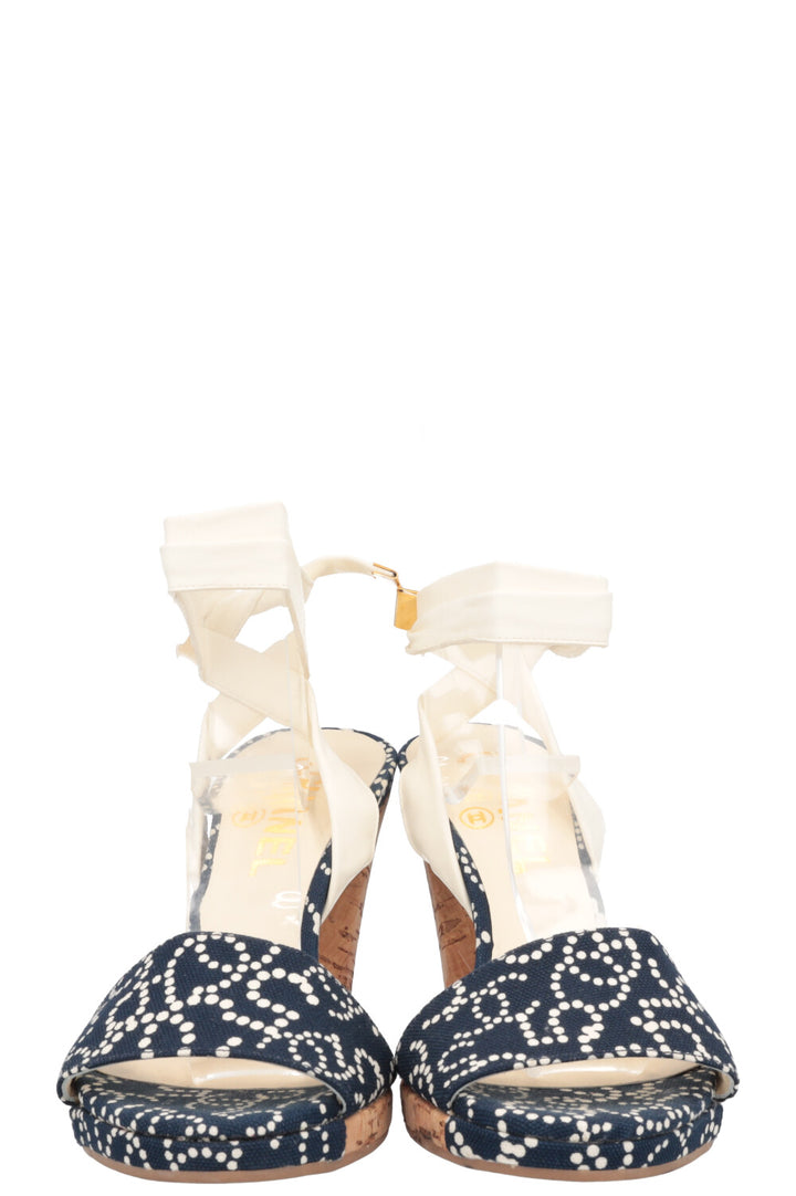 CHANEL Corc Heels Polka Dots Navy