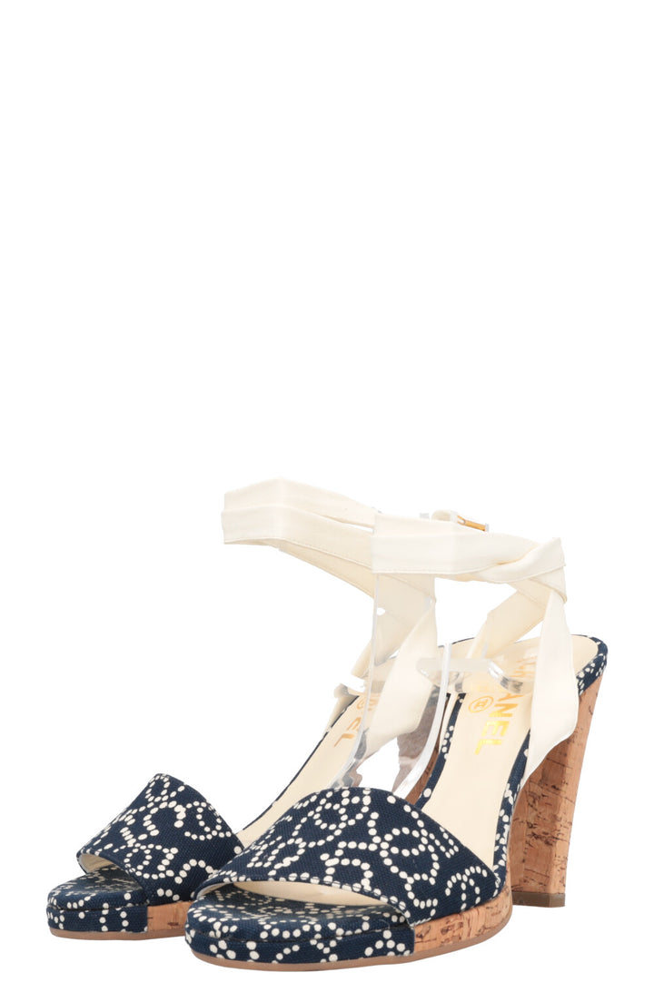 CHANEL Corc Heels Polka Dots Navy