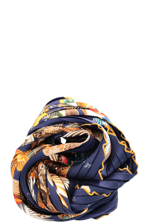 HERMÈS Pleated Scarf Navy