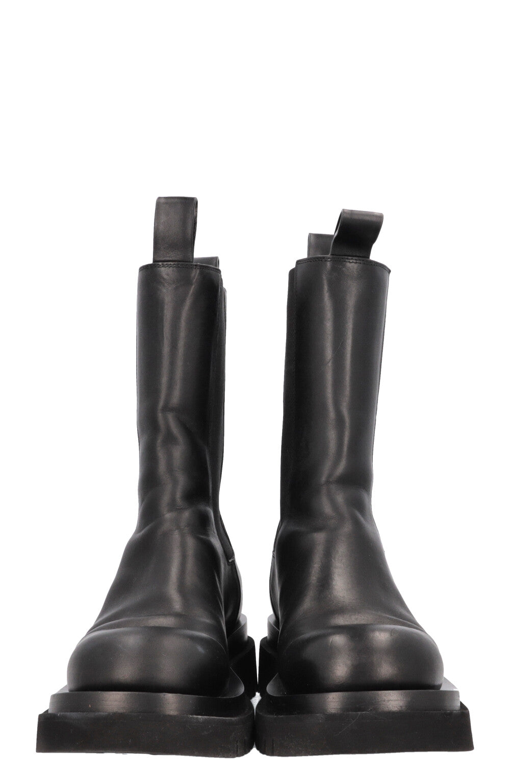 BOTTEGA VENETA Lug Chelsea Boots Black