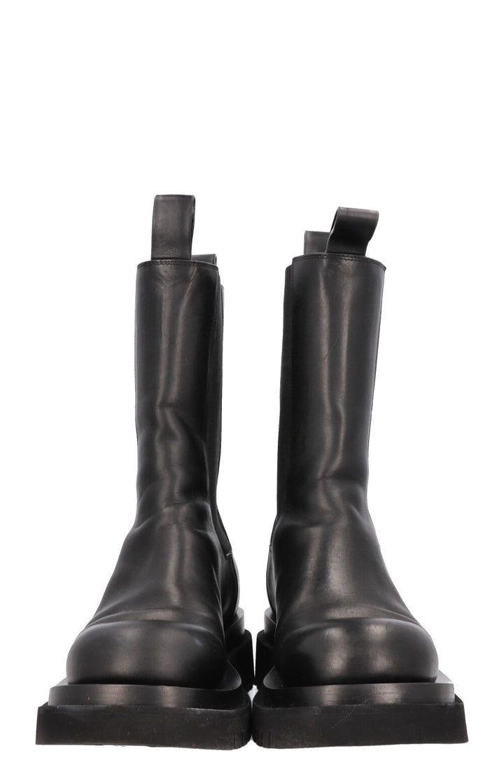 BOTTEGA VENETA Lug Chelsea Boots Black