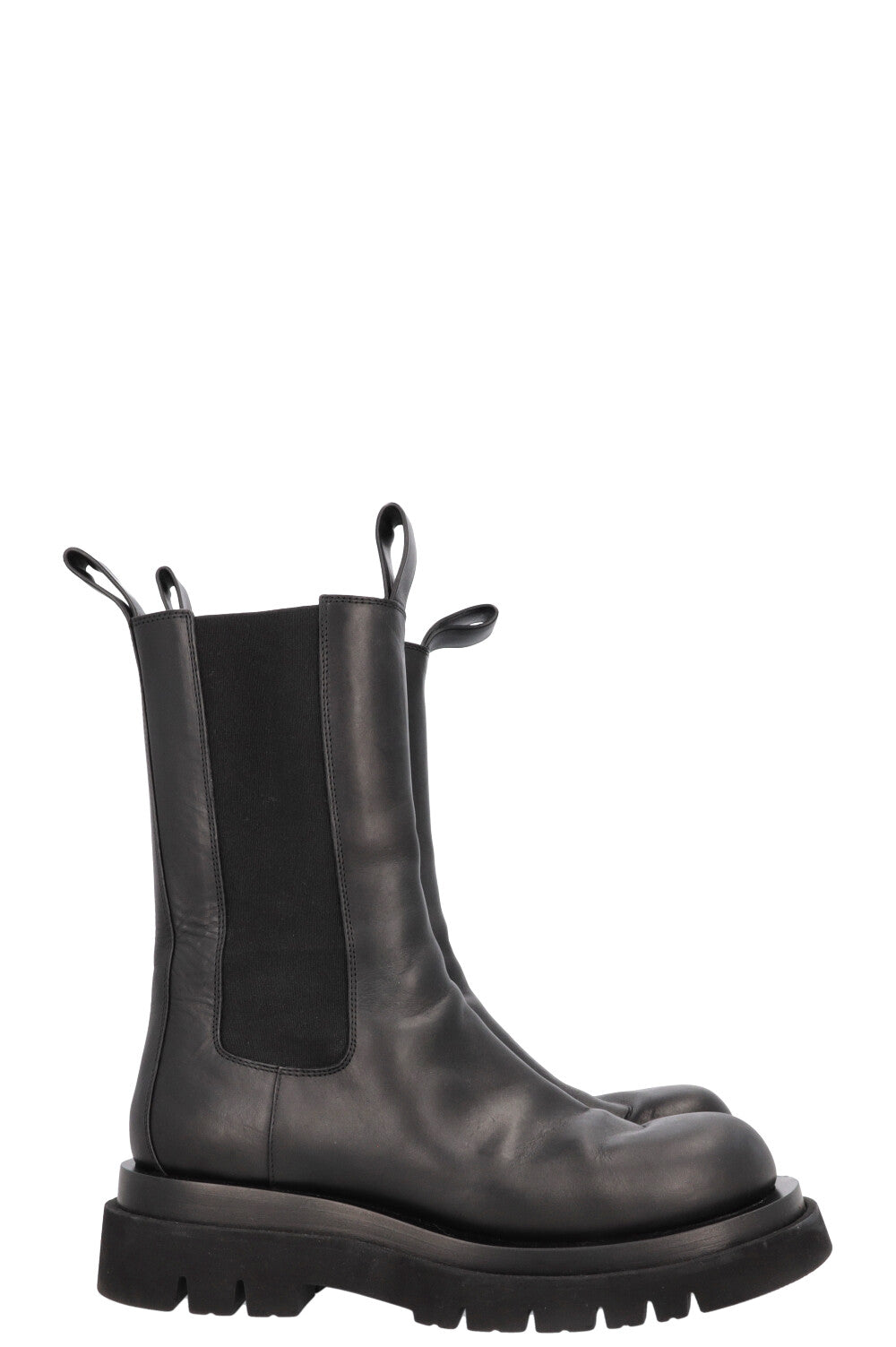 BOTTEGA VENETA Lug Chelsea Boots Black
