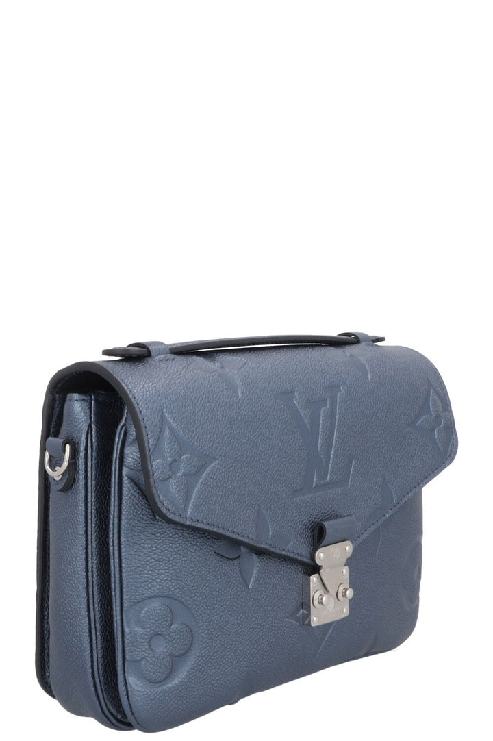 LOUIS VUITTON Pochette Métis Empreinte Blue Metallic