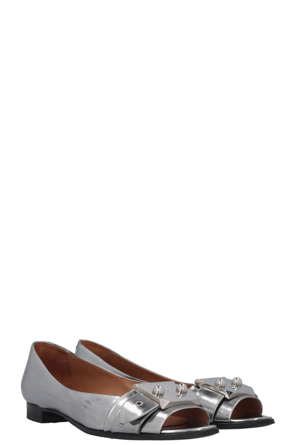 HERMÈS Flats Silver