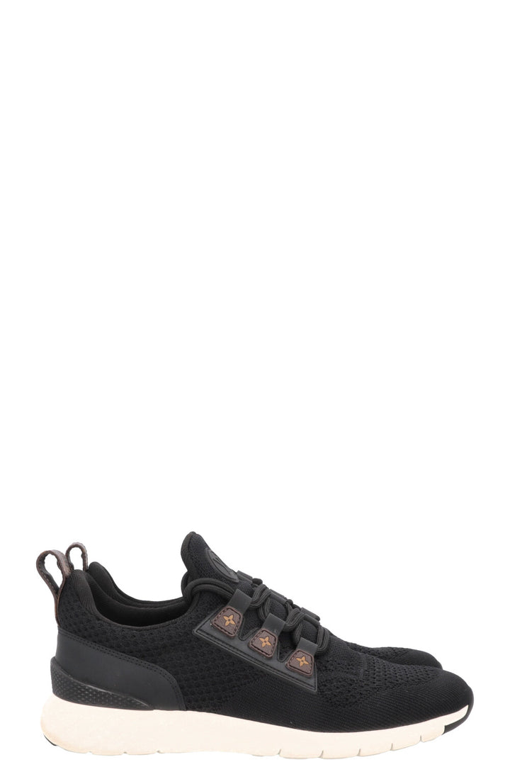 LOUIS VUITTON Sneaker Black MNG