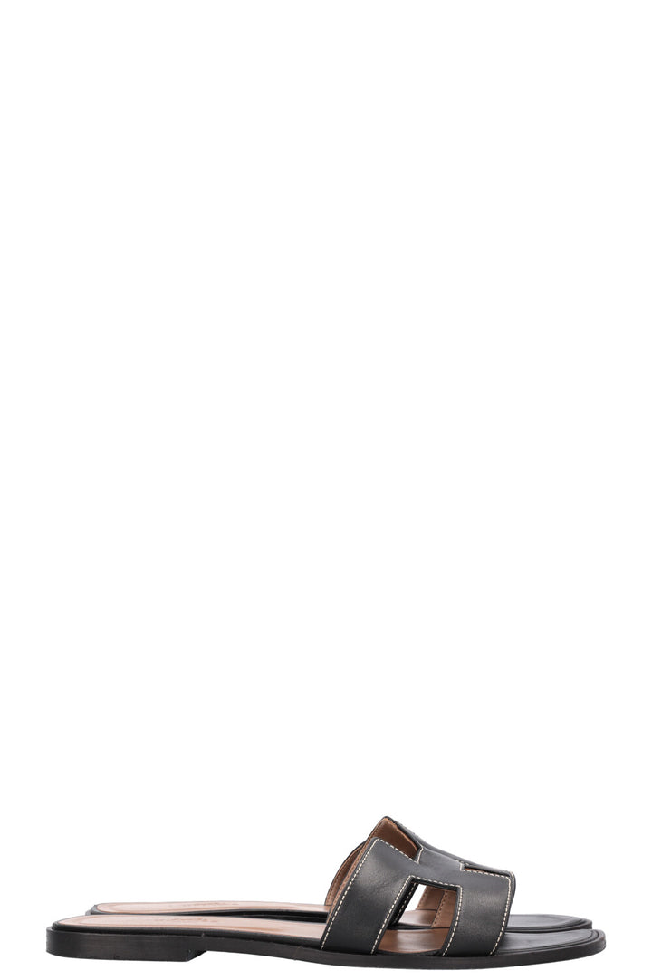 HERMÈS Oran Flats Black