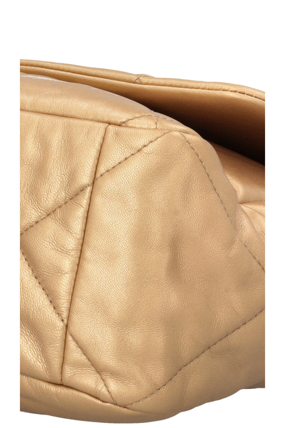 CHANEL 19 Bag Maxi Gold